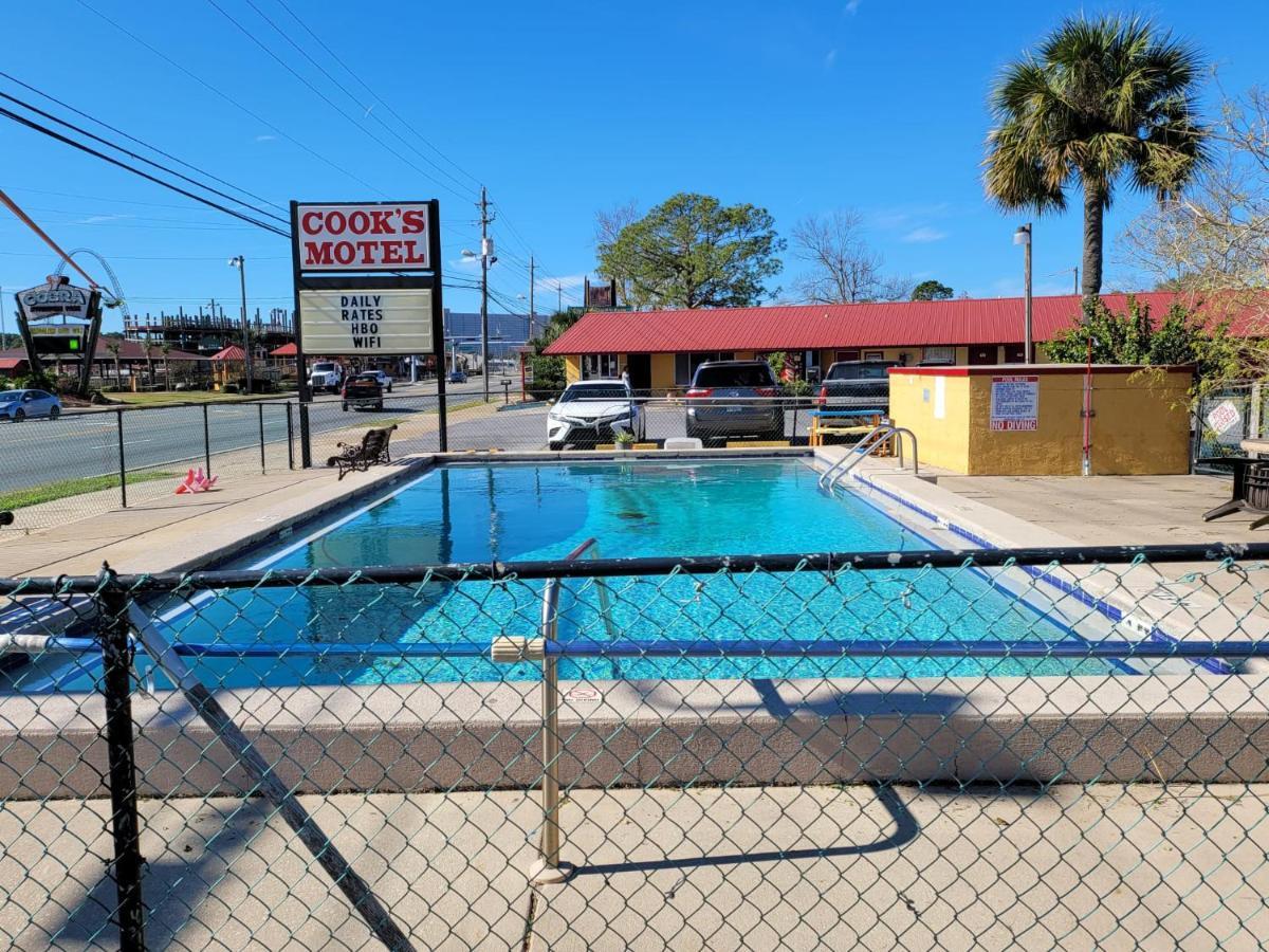 Cook'S Motel- Panama City Beach Exterior photo